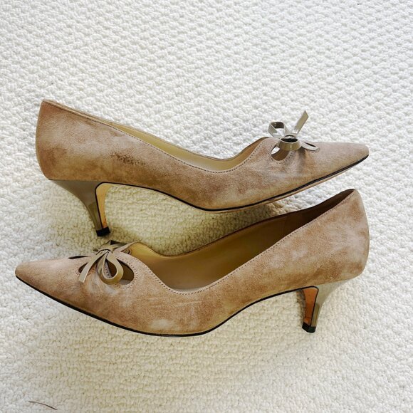 Joan & David Tan Suede Bow Kitten Heels 8M - Picture 4 of 5